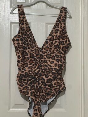 Fashion Nova Leopard Print Ruched One-Piece Swimsuit | Size 2X